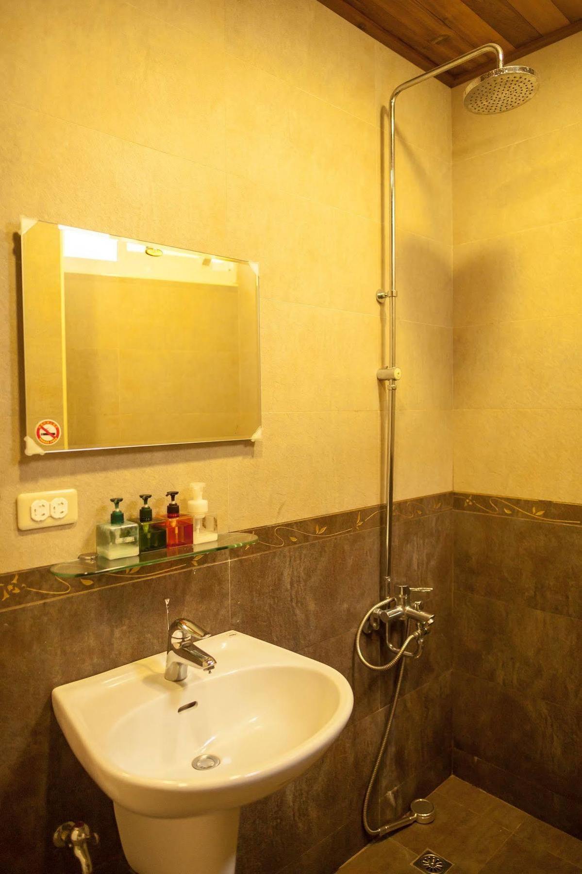 Bed and Breakfast 山久蒔x勺光 Yuchi Zewnętrze zdjęcie